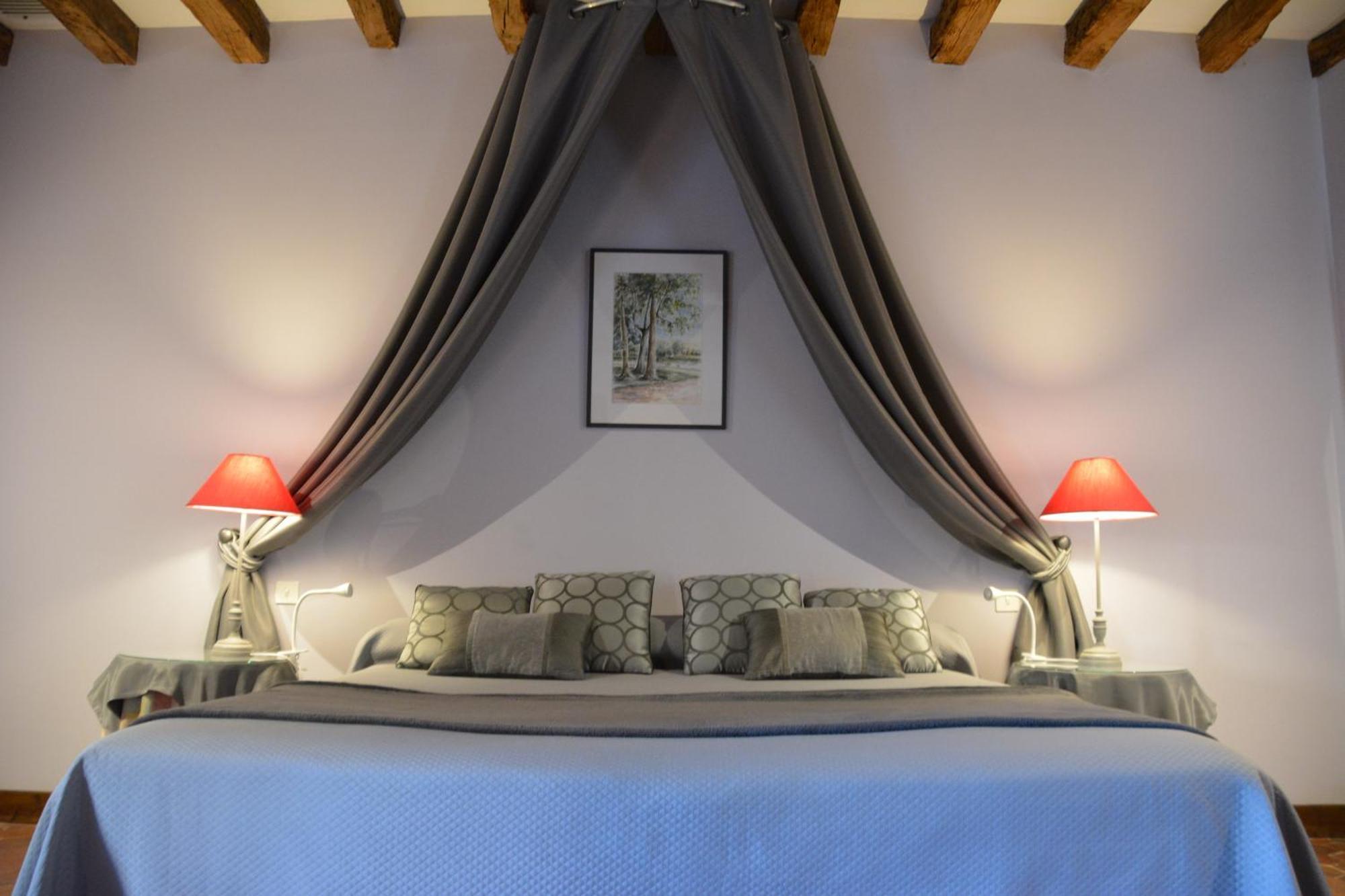 Chateau De Ribourdin Chevannes  Bagian luar foto